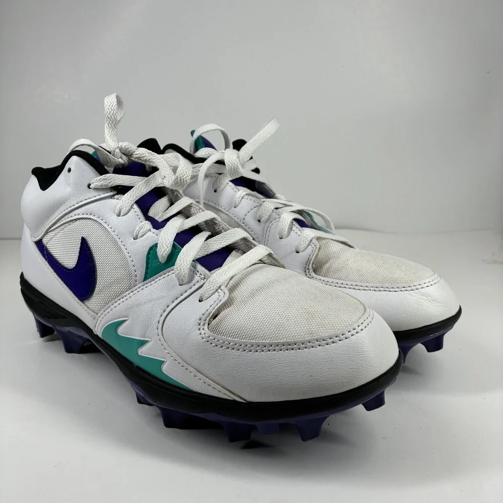 Jordan Brand Stadium 90 Low TD Men's 10.5 White Grape Football Cleats HQ0210-105